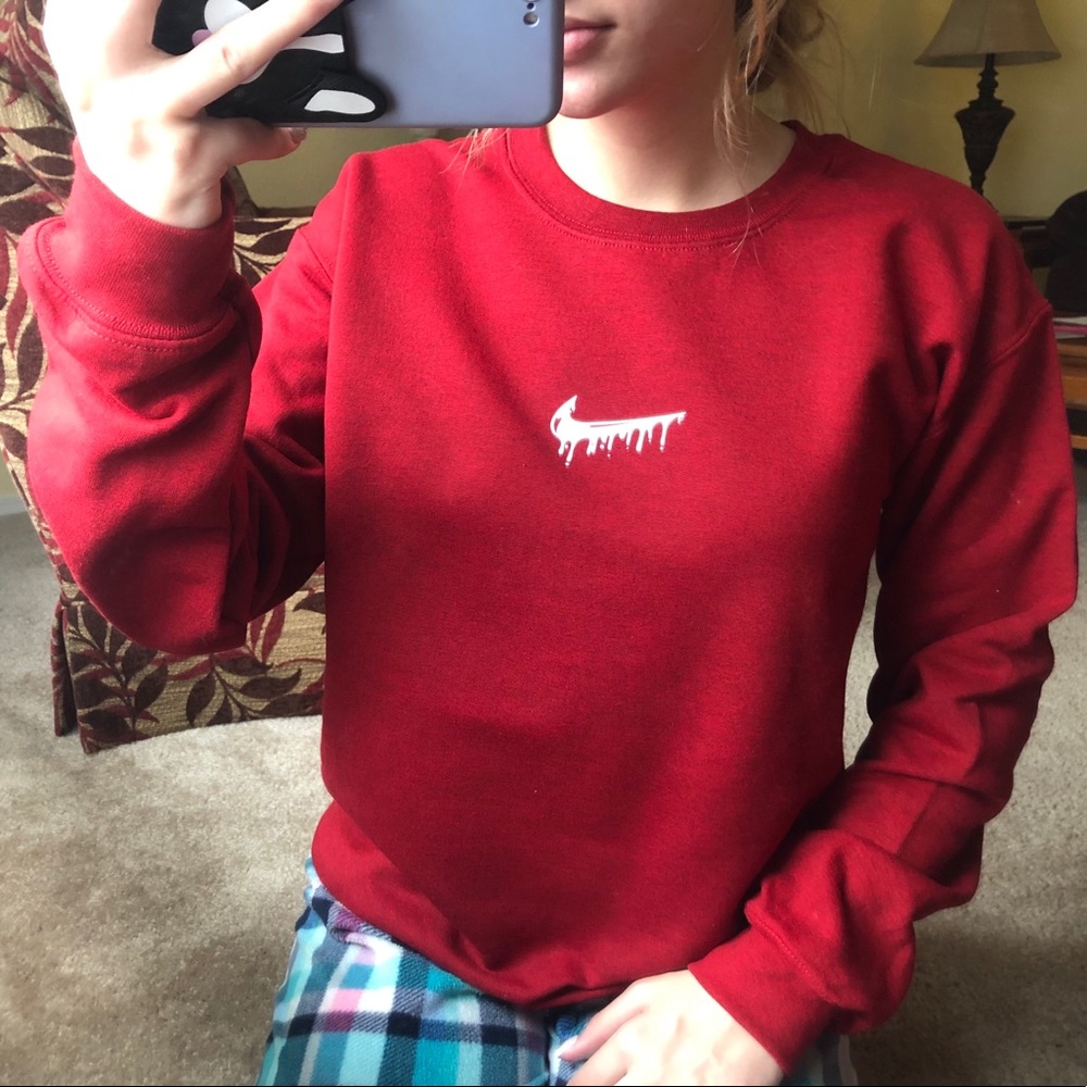 nwt red white nike nike drip crewneck